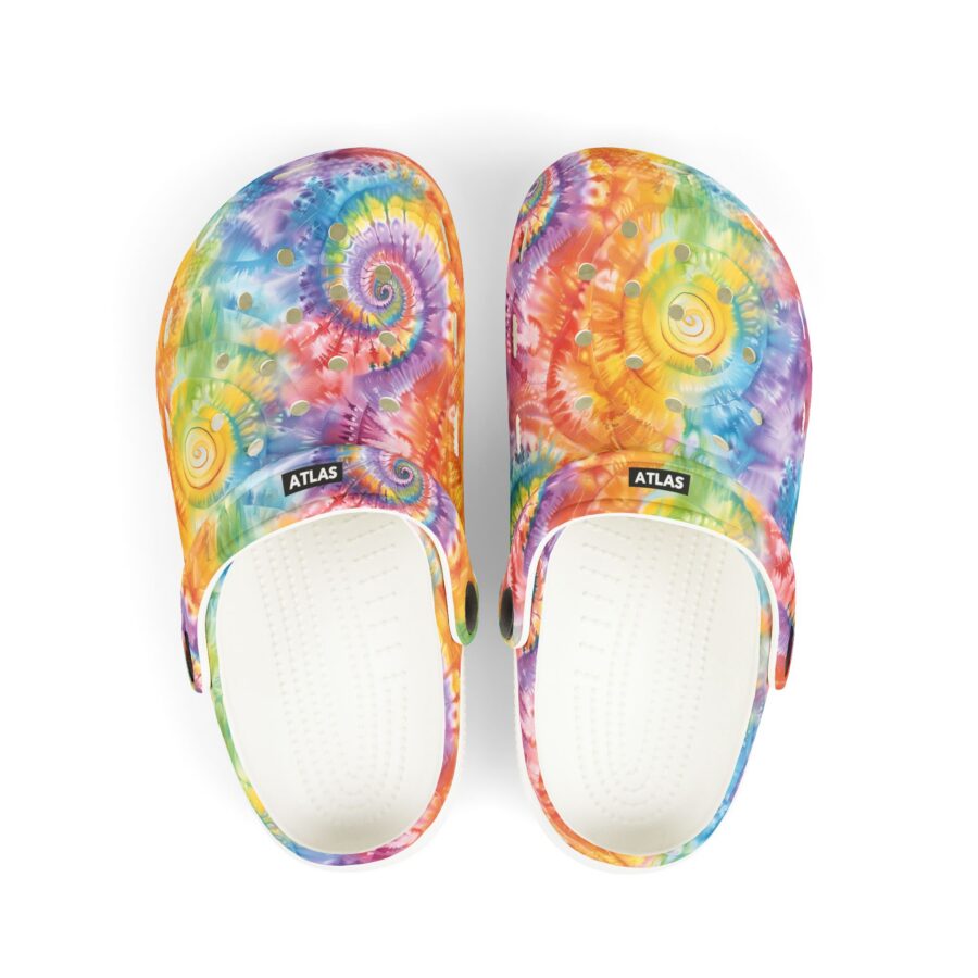 Cosmic Swirl Kicks